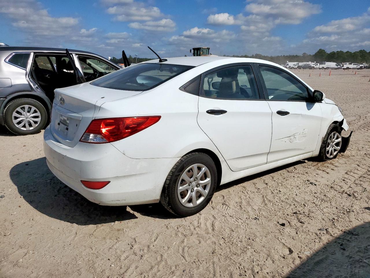 HYUNDAI ACCENT GLS