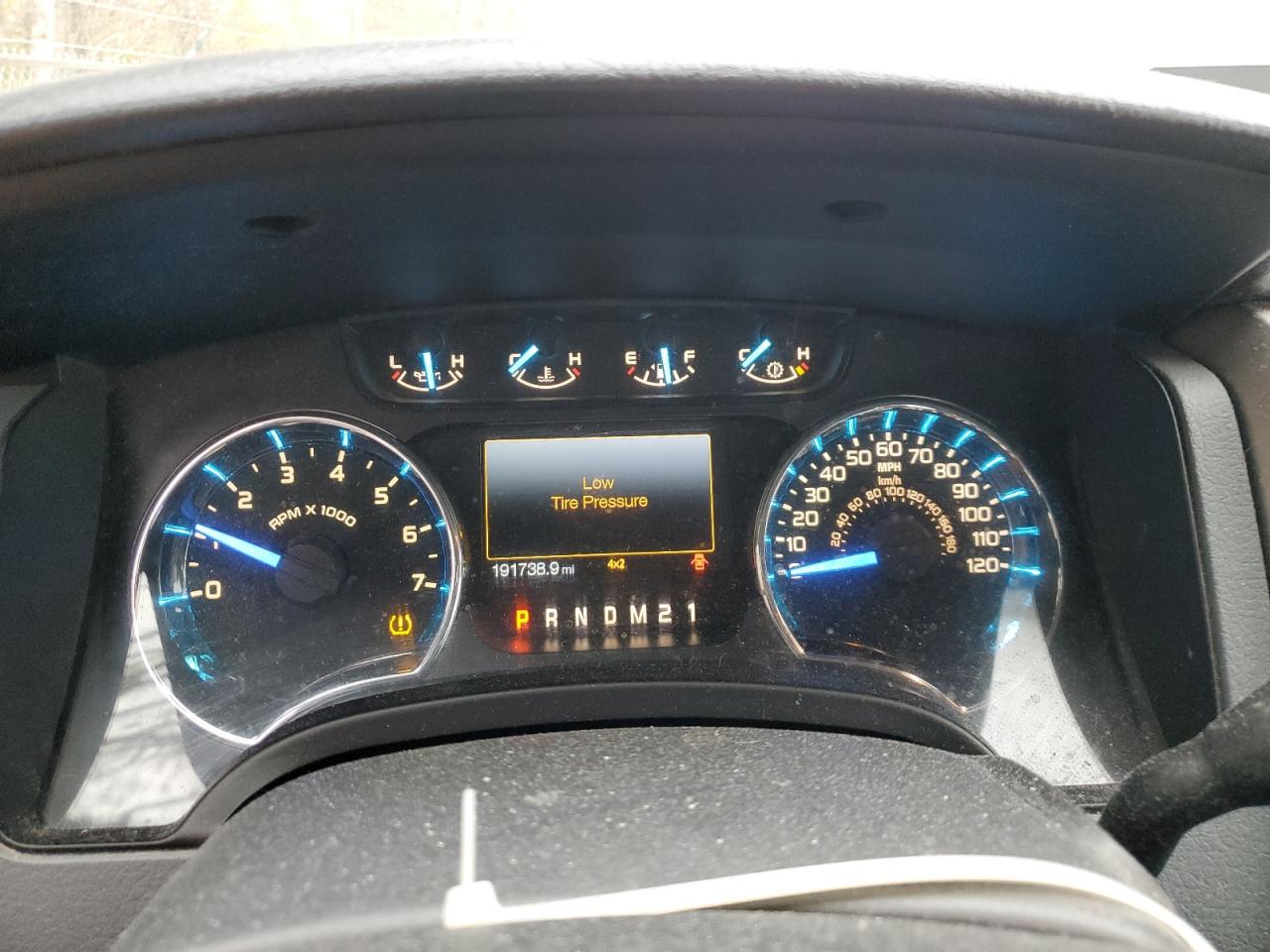 FORD F-150 SUPERCREW