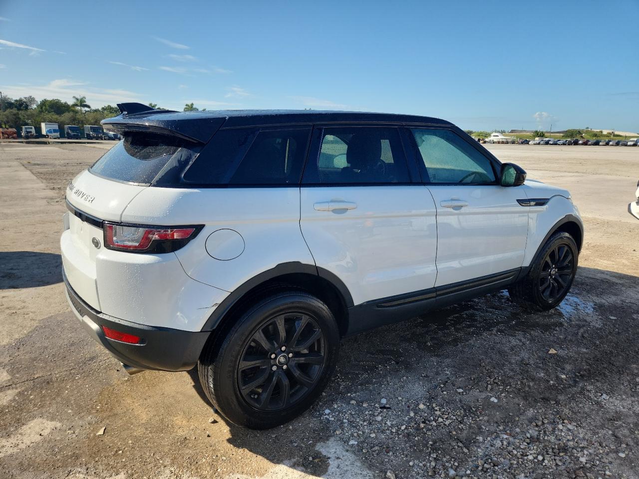 LAND ROVER RANGE ROVER SE