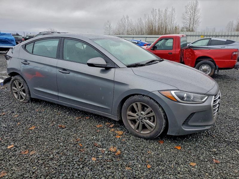 2018 HYUNDAI ELANTRA SE #3302964624