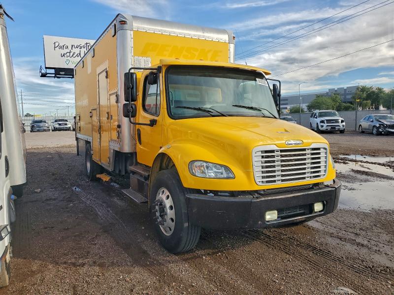 2013 FREIGHTLINER M2 106 MED #3302663052