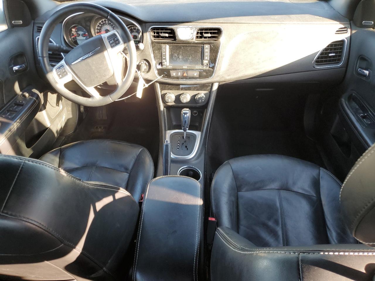 CHRYSLER 200 LIMITED