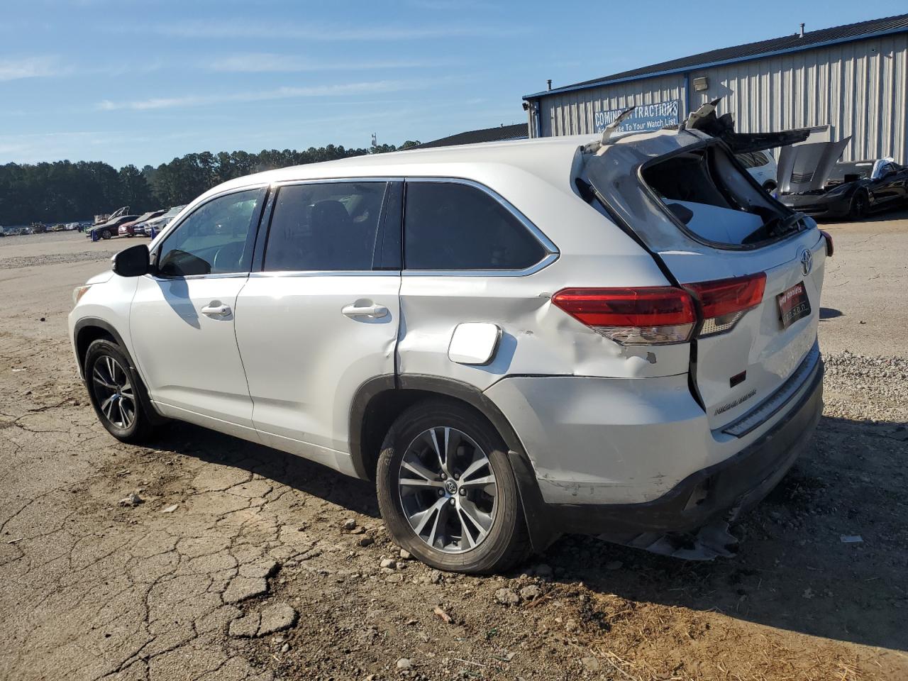 TOYOTA HIGHLANDER LE