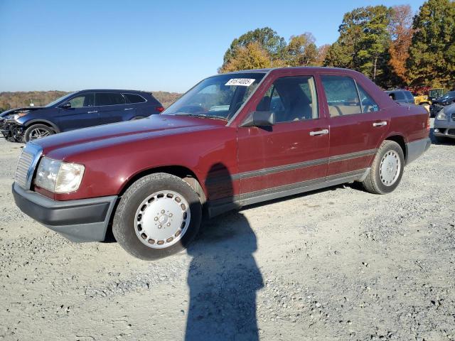 1987 MERCEDES-BENZ 300 DT #3303844512