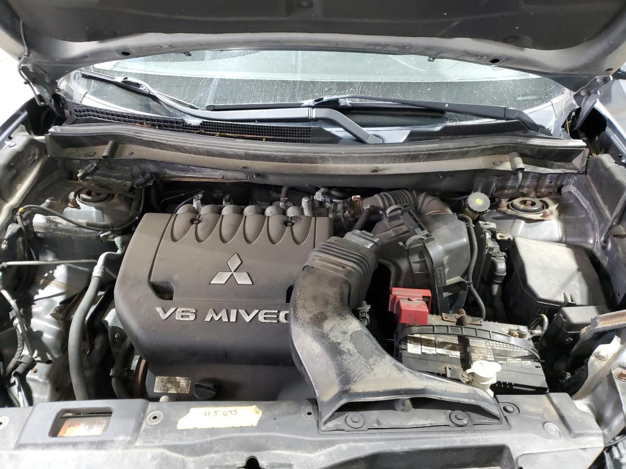 MITSUBISHI OUTLANDER GT