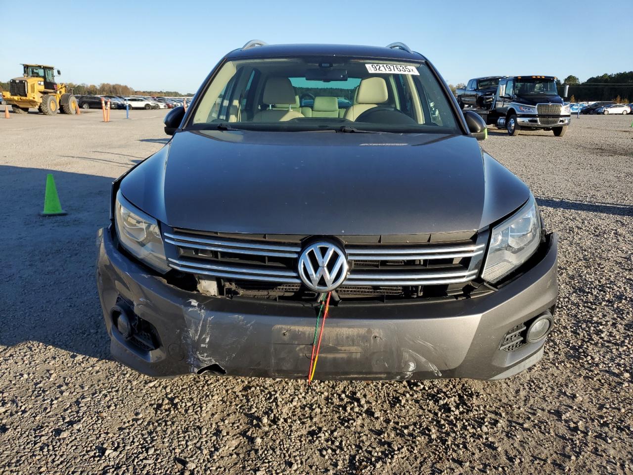 VOLKSWAGEN TIGUAN S