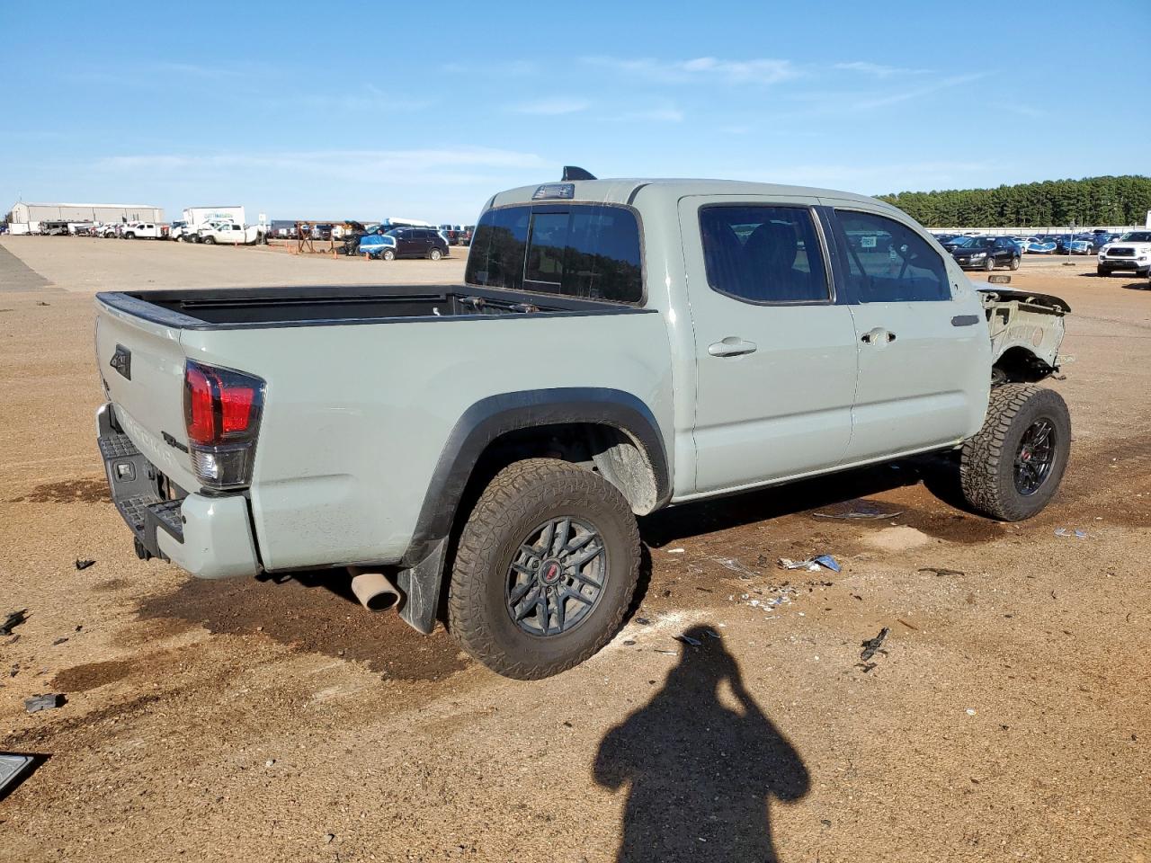 TOYOTA TACOMA DOUBLE CAB