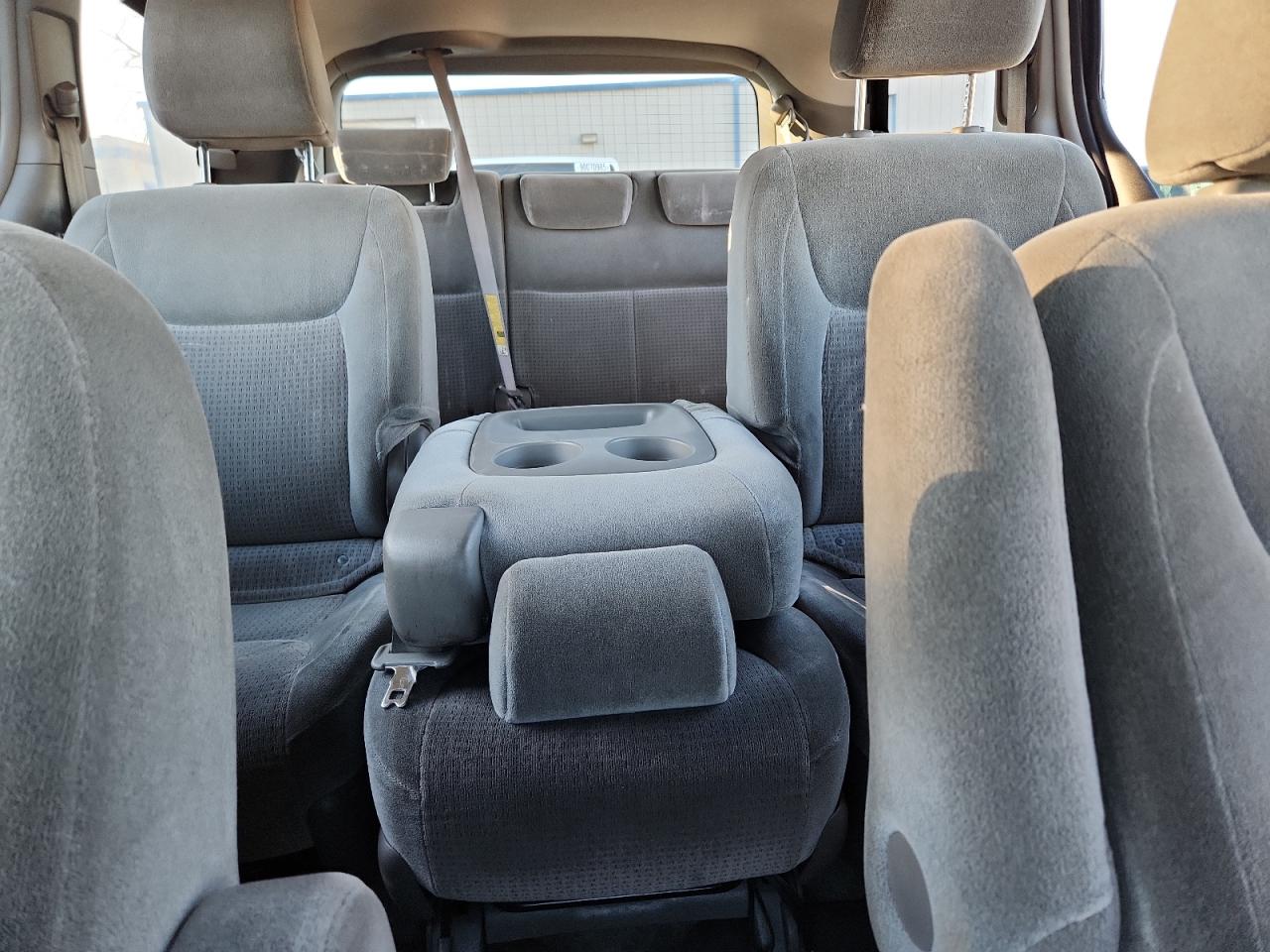 Lot #3287487004 2010 TOYOTA SIENNA CE