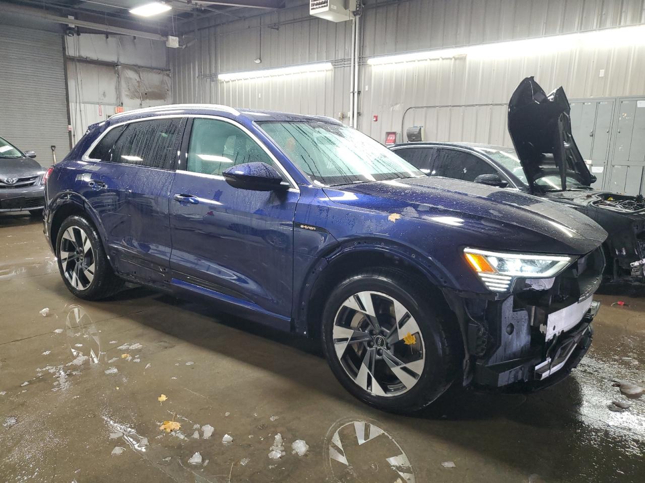 AUDI E-TRON PREMIUM