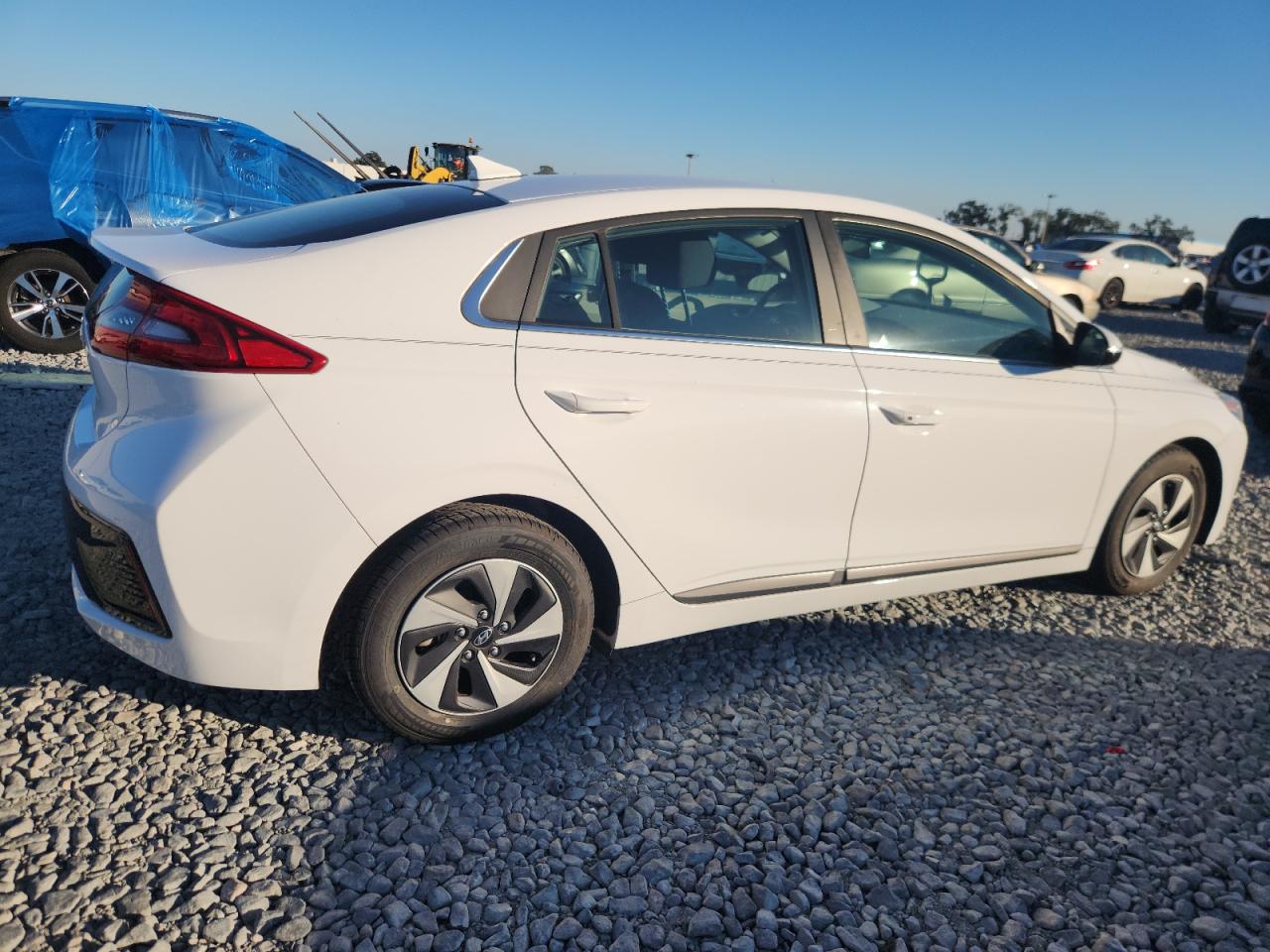 HYUNDAI IONIQ SEL