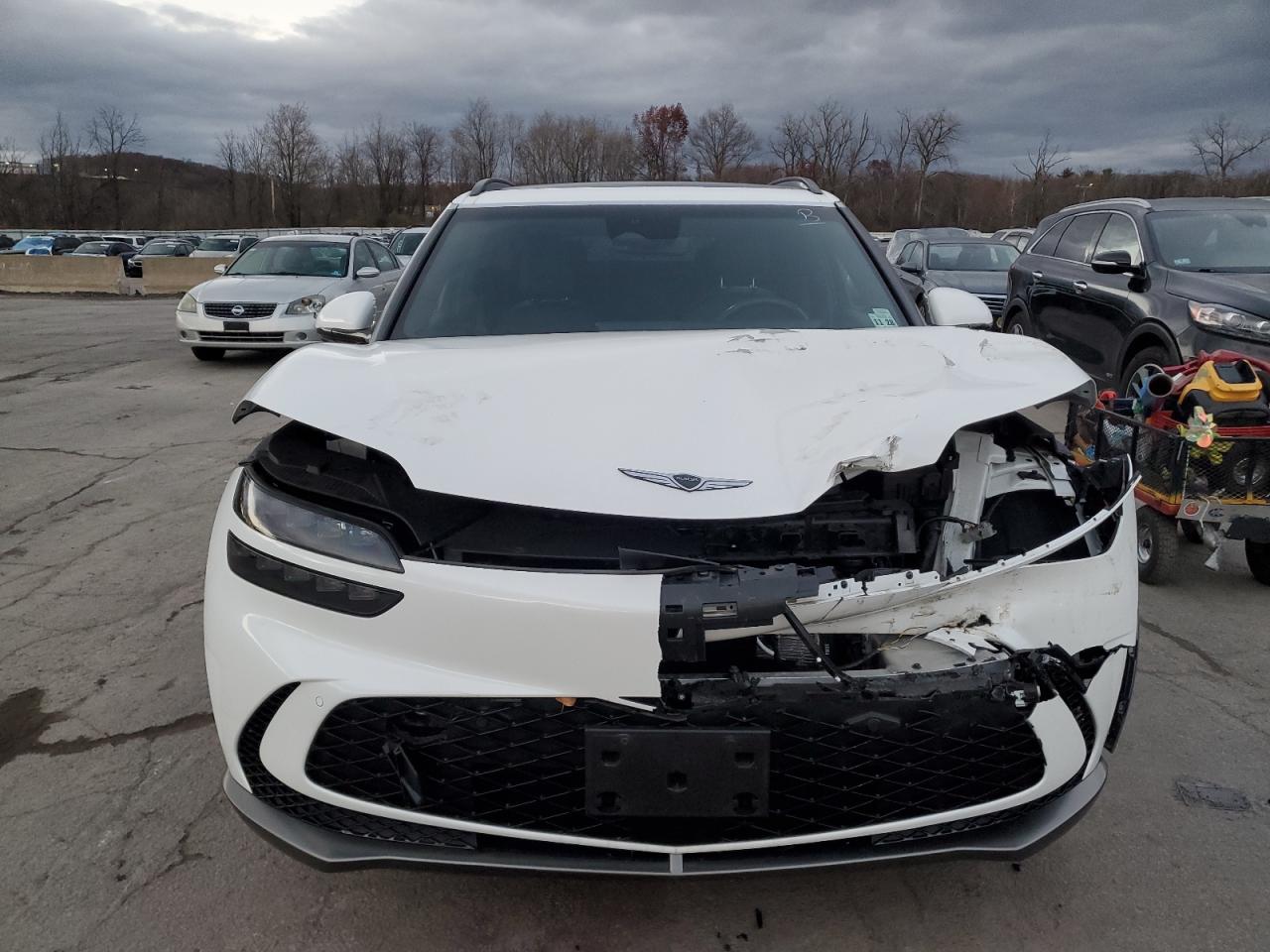 GENESIS GV60 ADVANCED