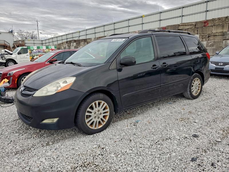 Global Auto Auctions: 2008 TOYOTA SIENNA XLE