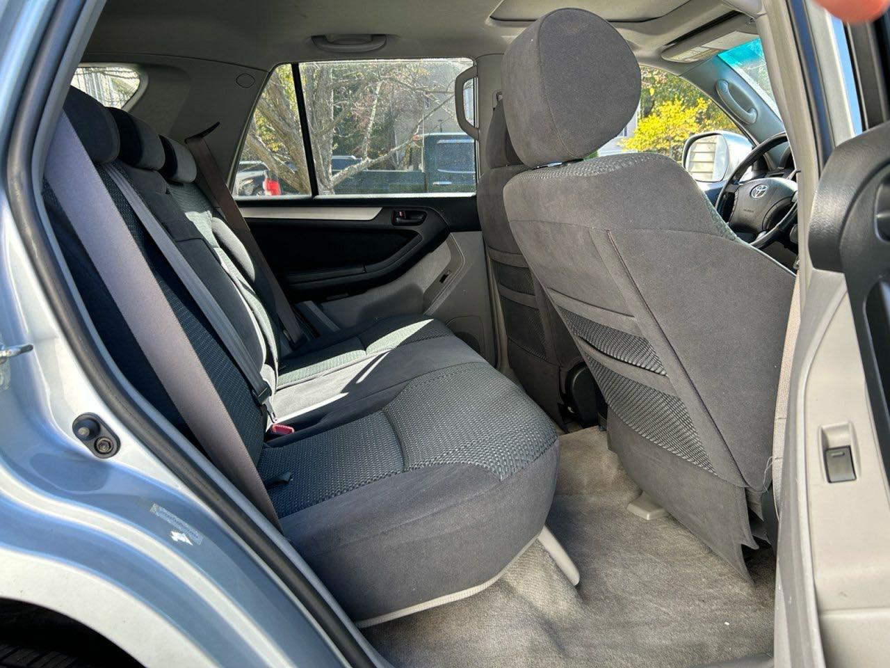 Lot #3291192035 2004 TOYOTA 4RUNNER SR