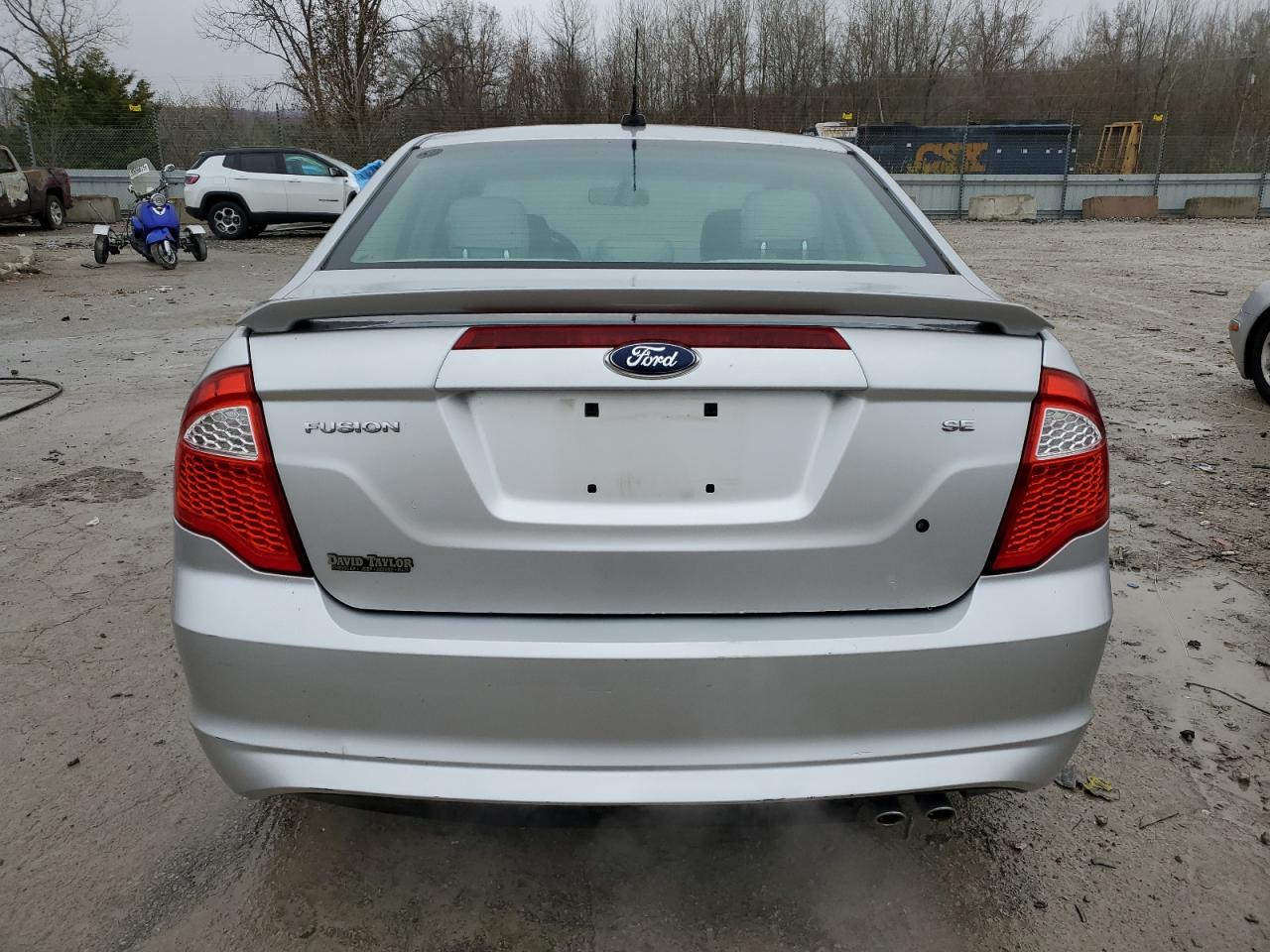 FORD FUSION SE
