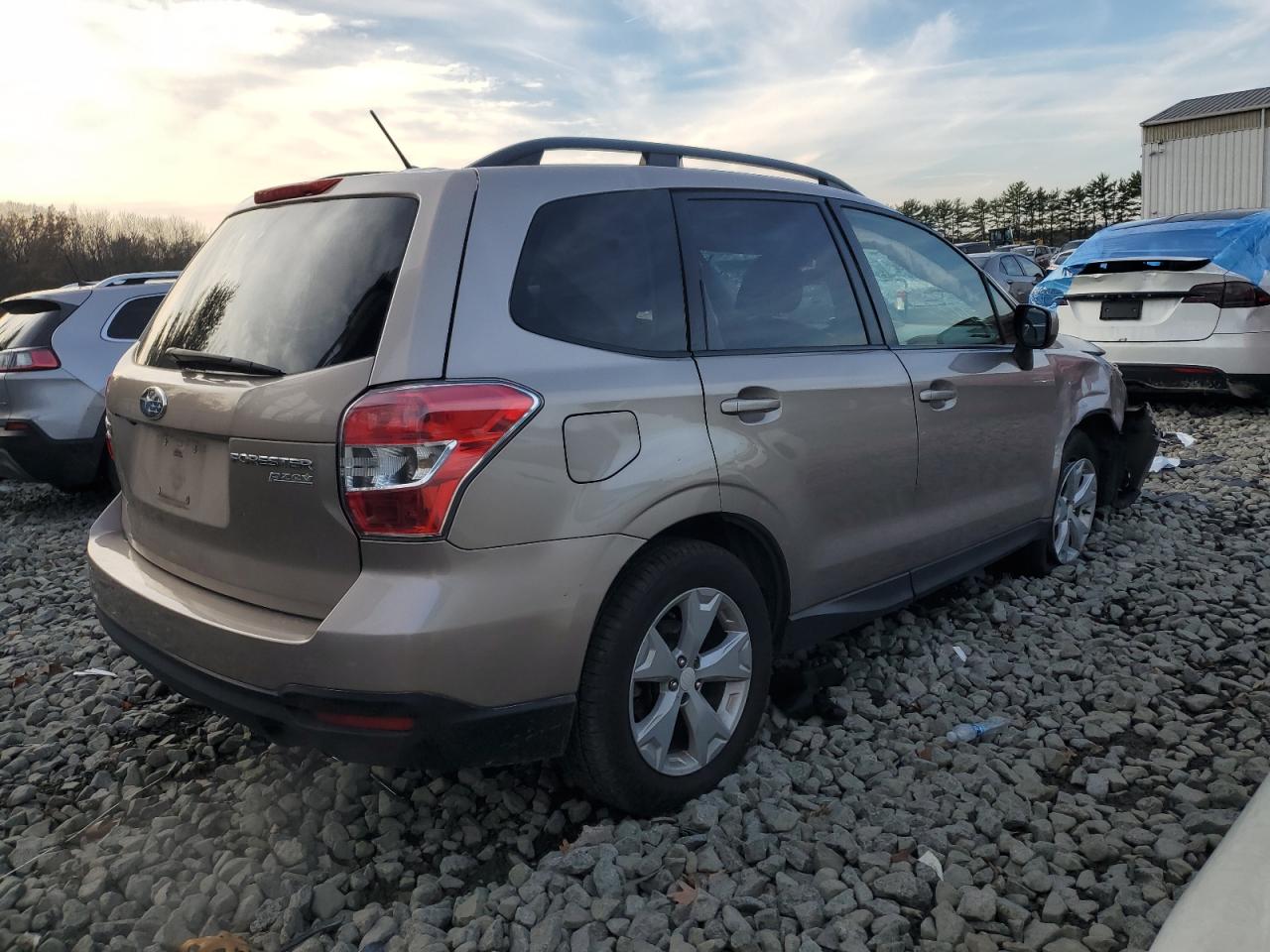 SUBARU FORESTER 2.5I PREMIUM