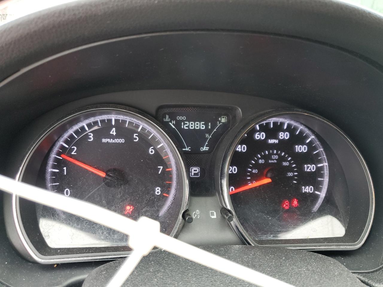 Lot #3302869934 2017 NISSAN VERSA S