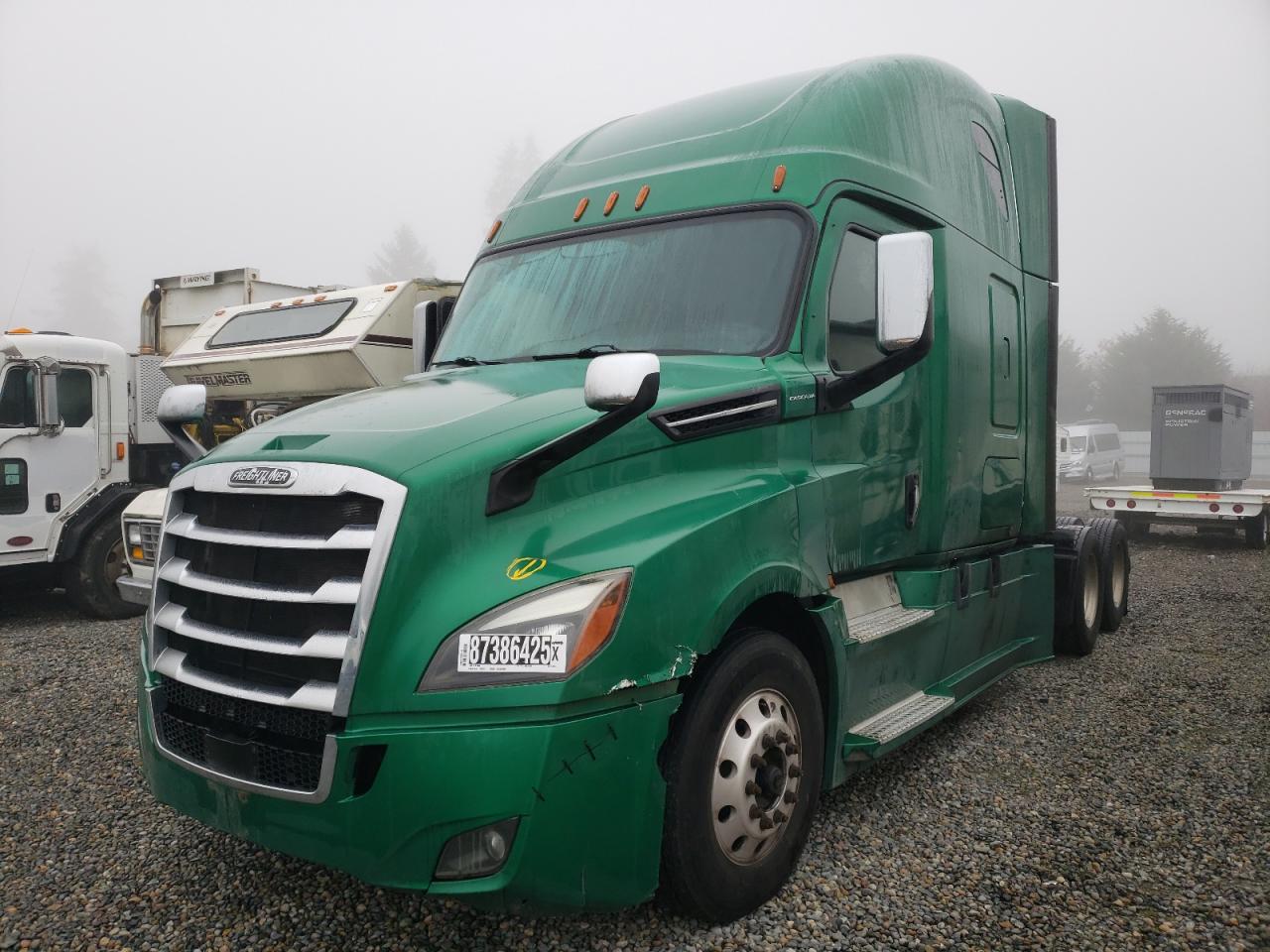 Lot #3296260463 2019 FREIGHTLINER CASCADIA 1