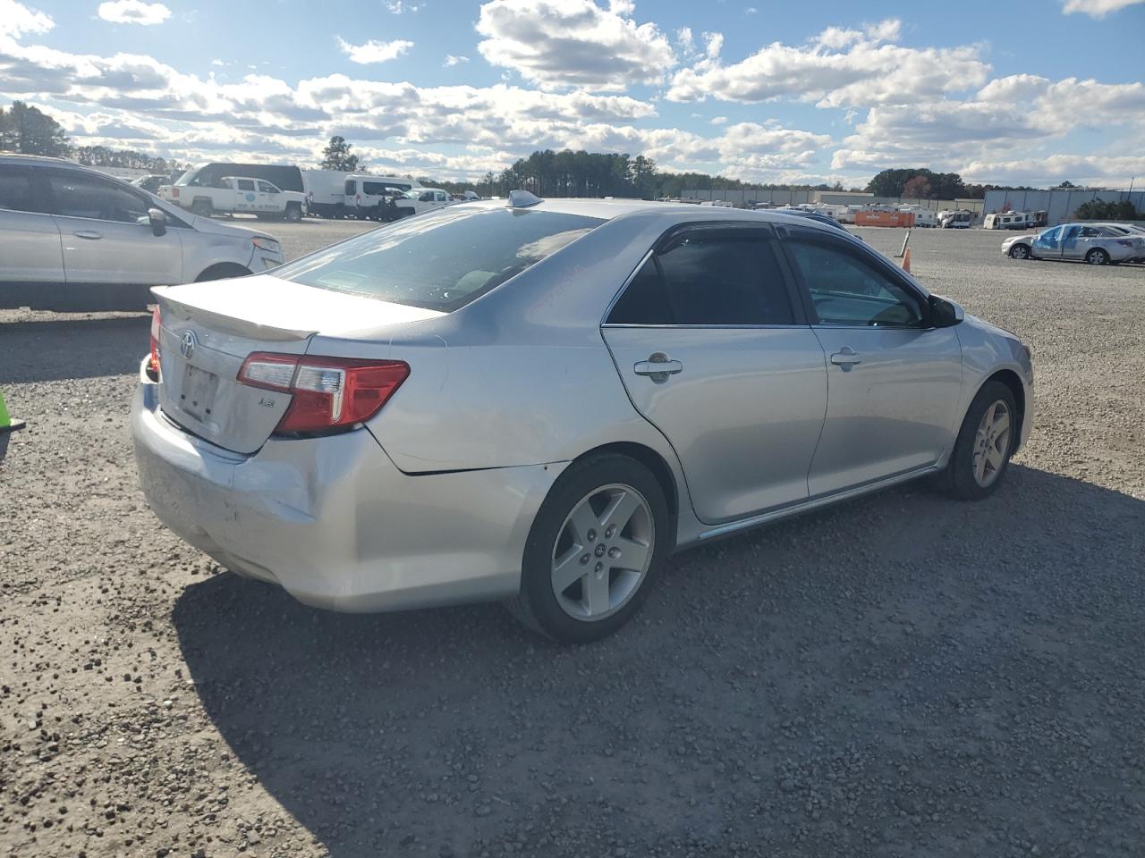 TOYOTA CAMRY L