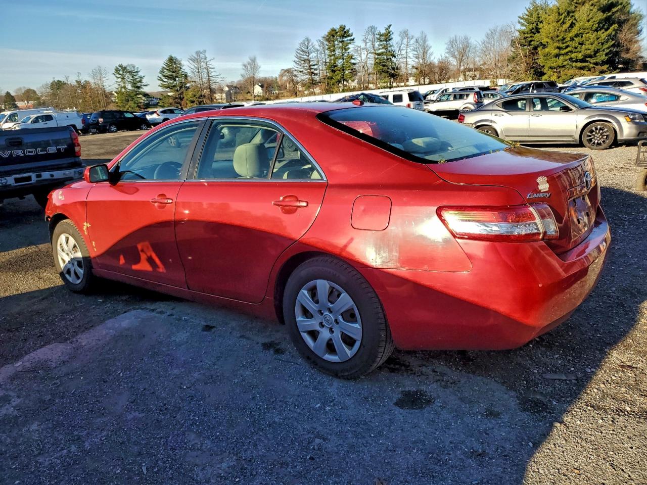 TOYOTA CAMRY BASE