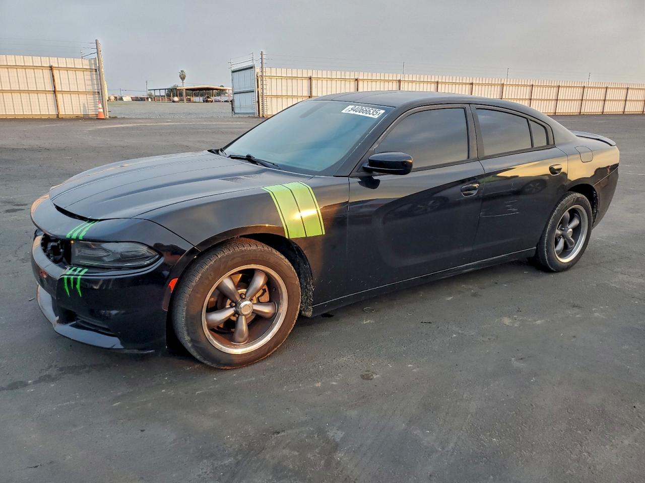 Lot #3315867179 2015 DODGE CHARGER SE