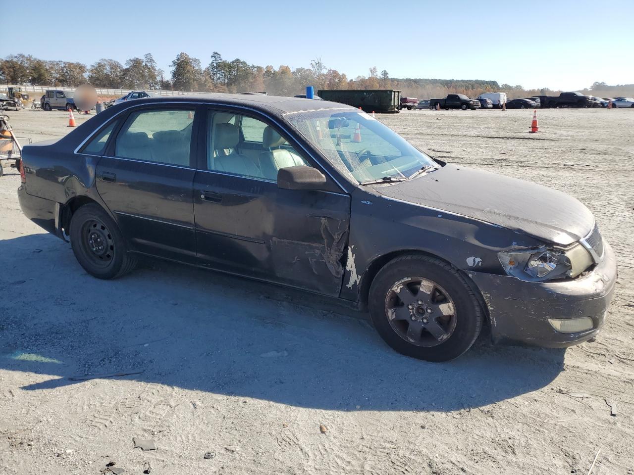 Lot #3287528999 2000 TOYOTA AVALON XL