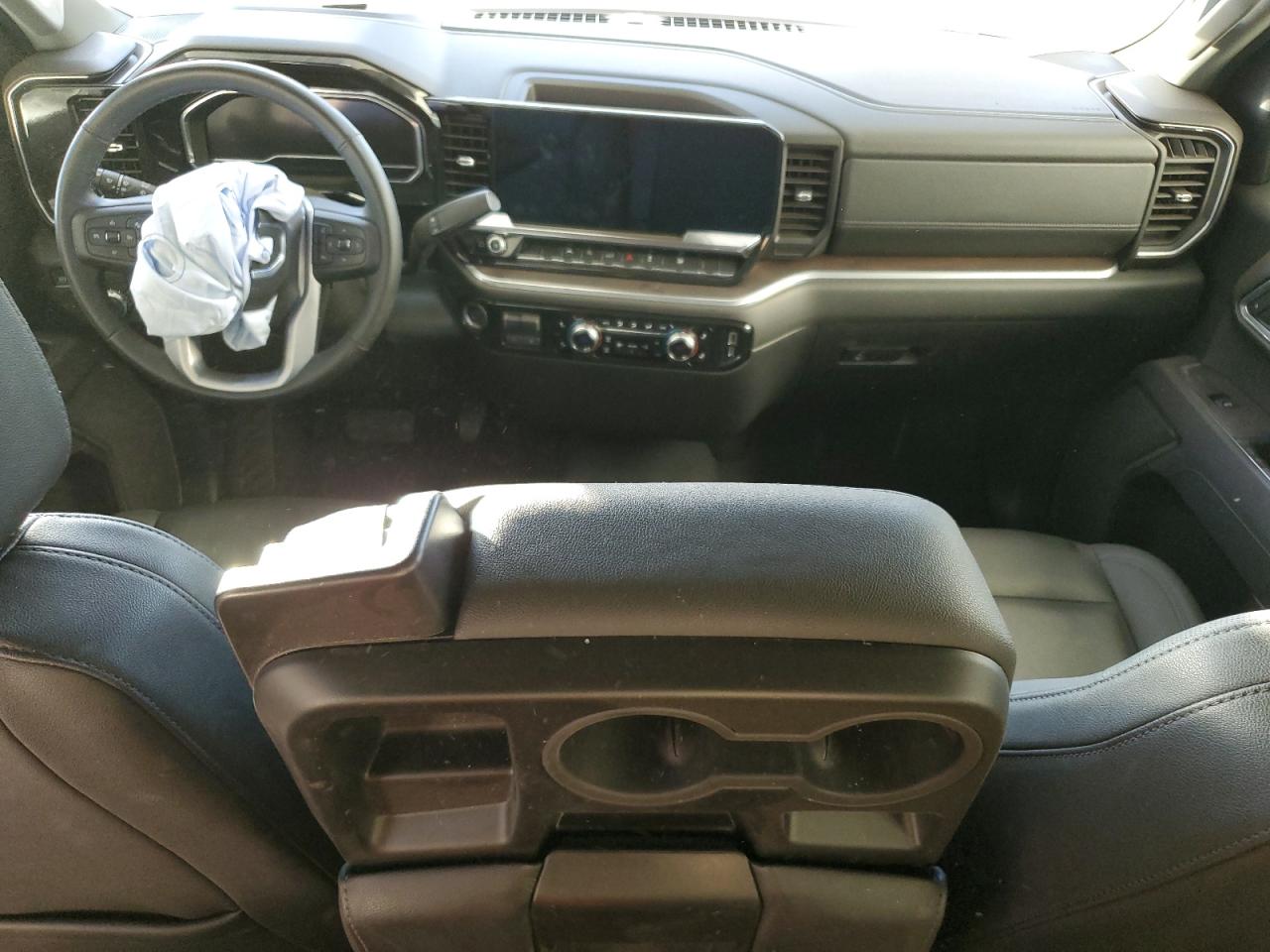 GMC SIERRA C1500 SLT