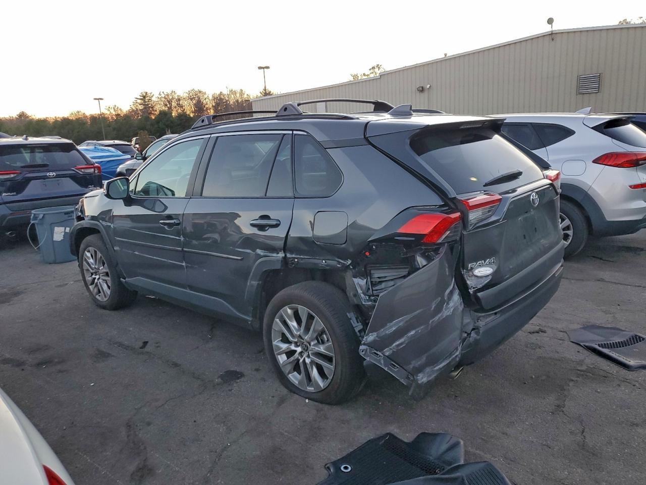 Lot #3318985917 2024 TOYOTA RAV4 XLE P