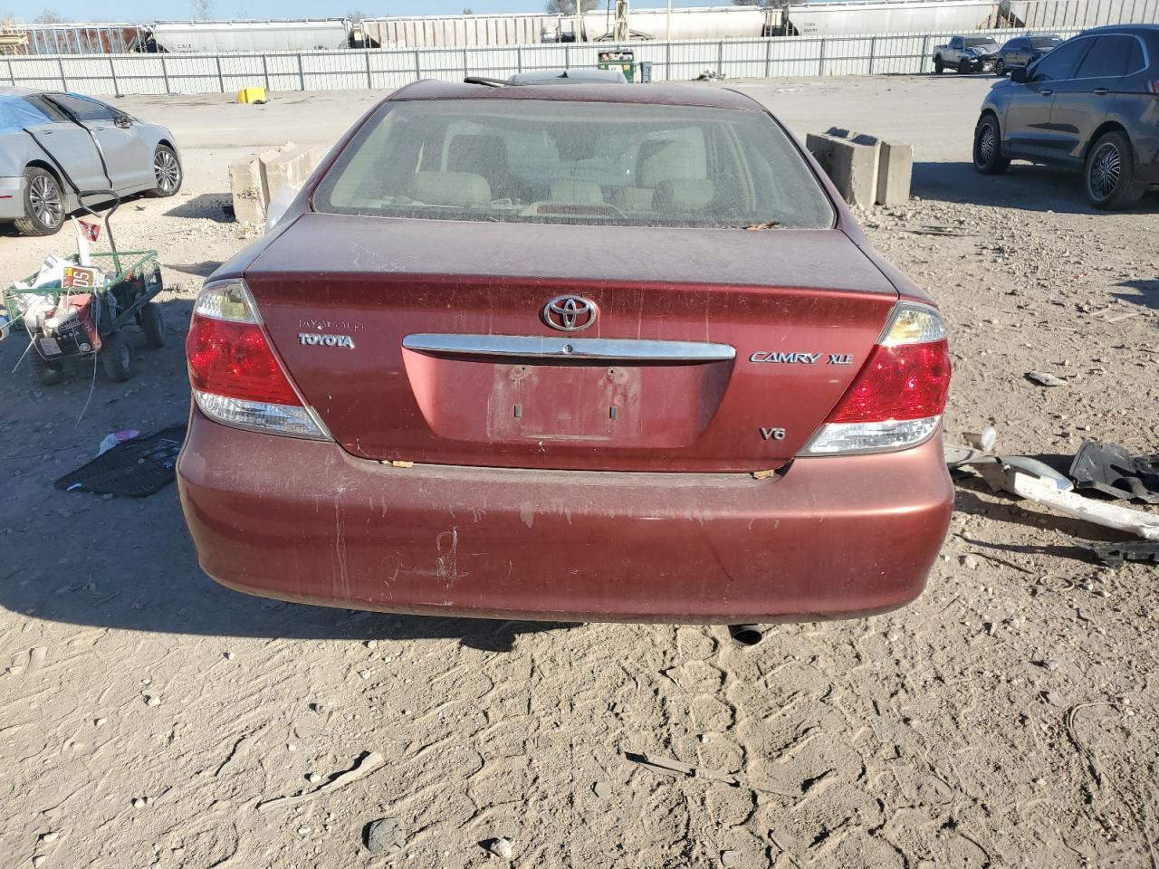 Lot #3292763815 2005 TOYOTA CAMRY LE