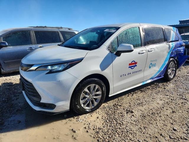 2023 TOYOTA SIENNA LE - 5TDKRKEC3PS161494