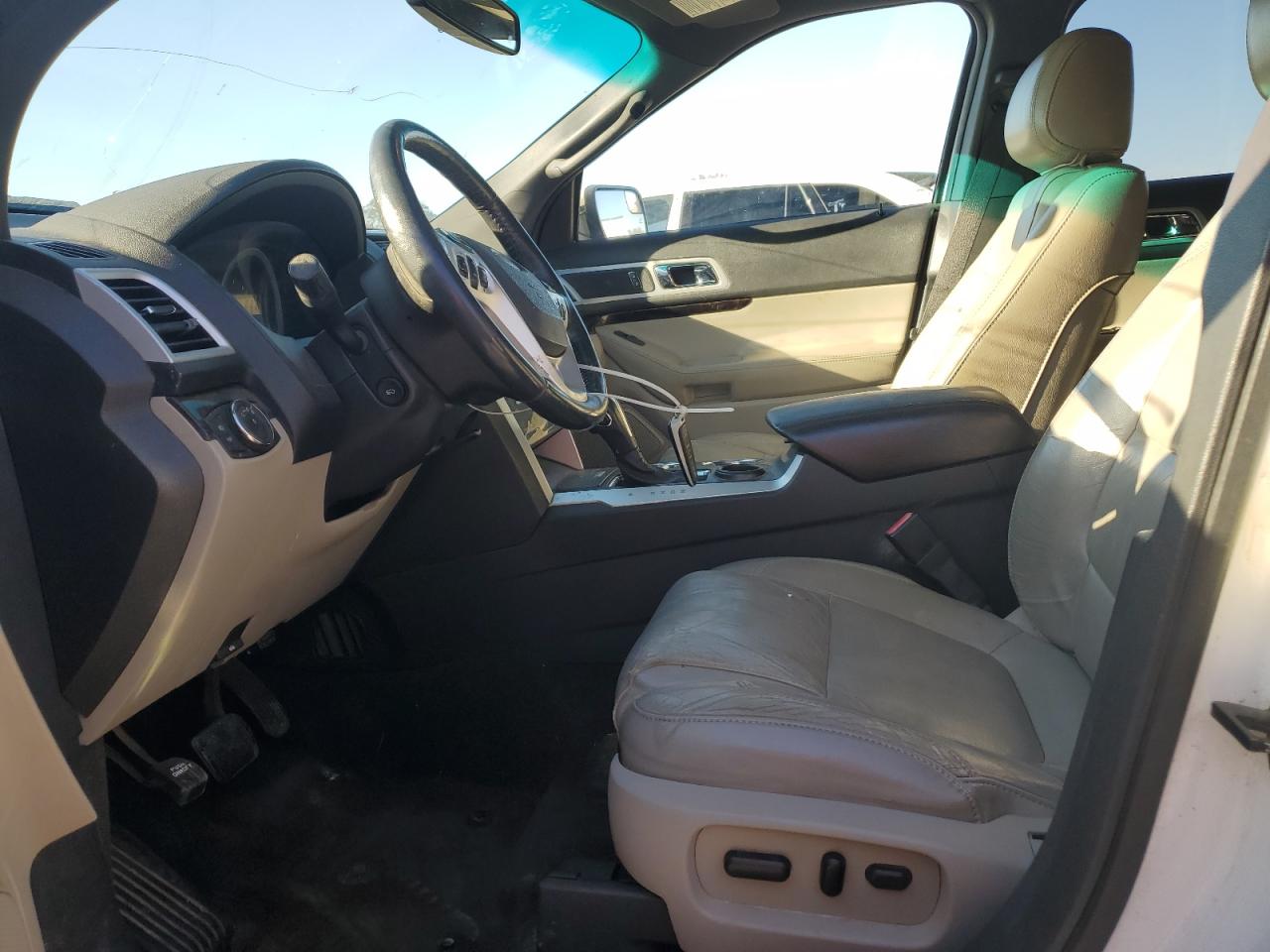 FORD EXPLORER LIMITED