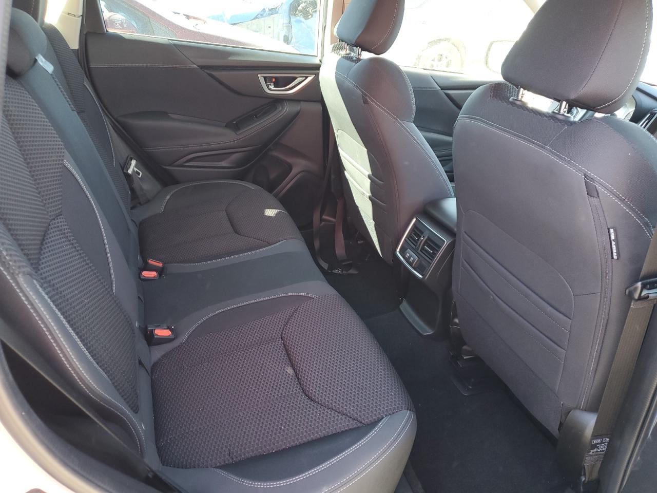 SUBARU FORESTER PREMIUM