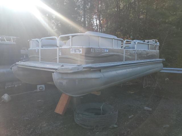 2010 CRESCENT PONTOONIII #3296232426