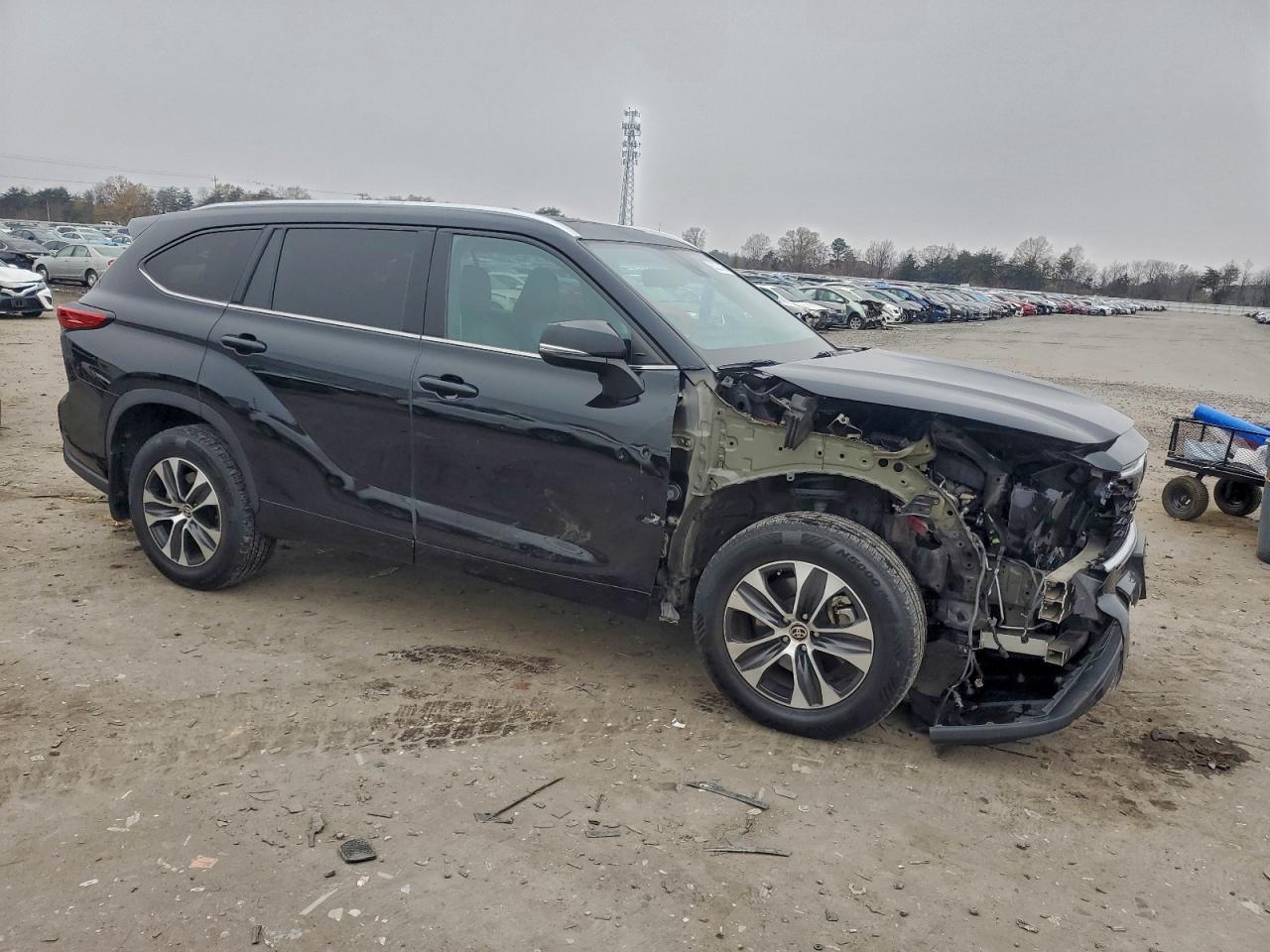 TOYOTA HIGHLANDER XLE