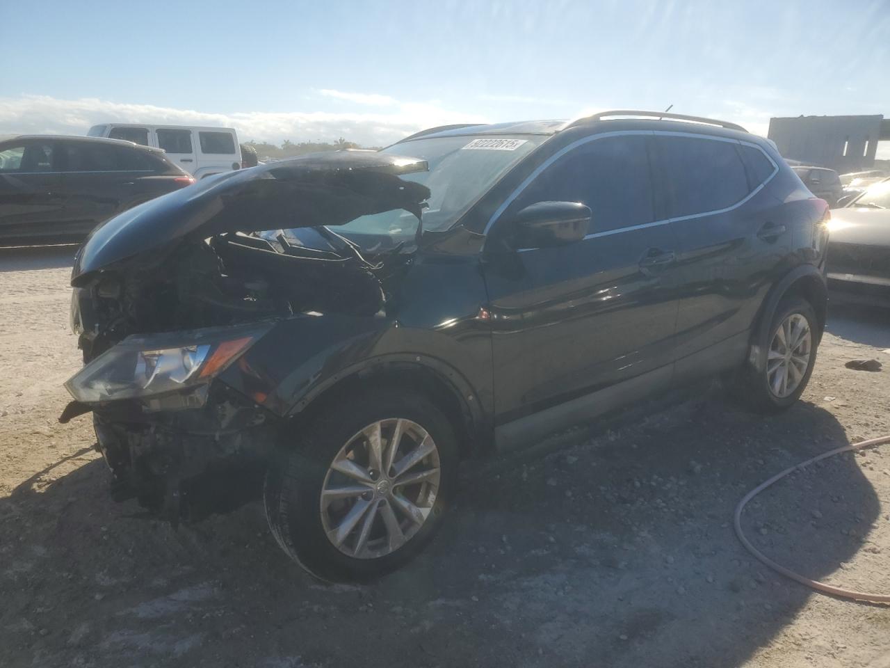 NISSAN ROGUE SPORT S