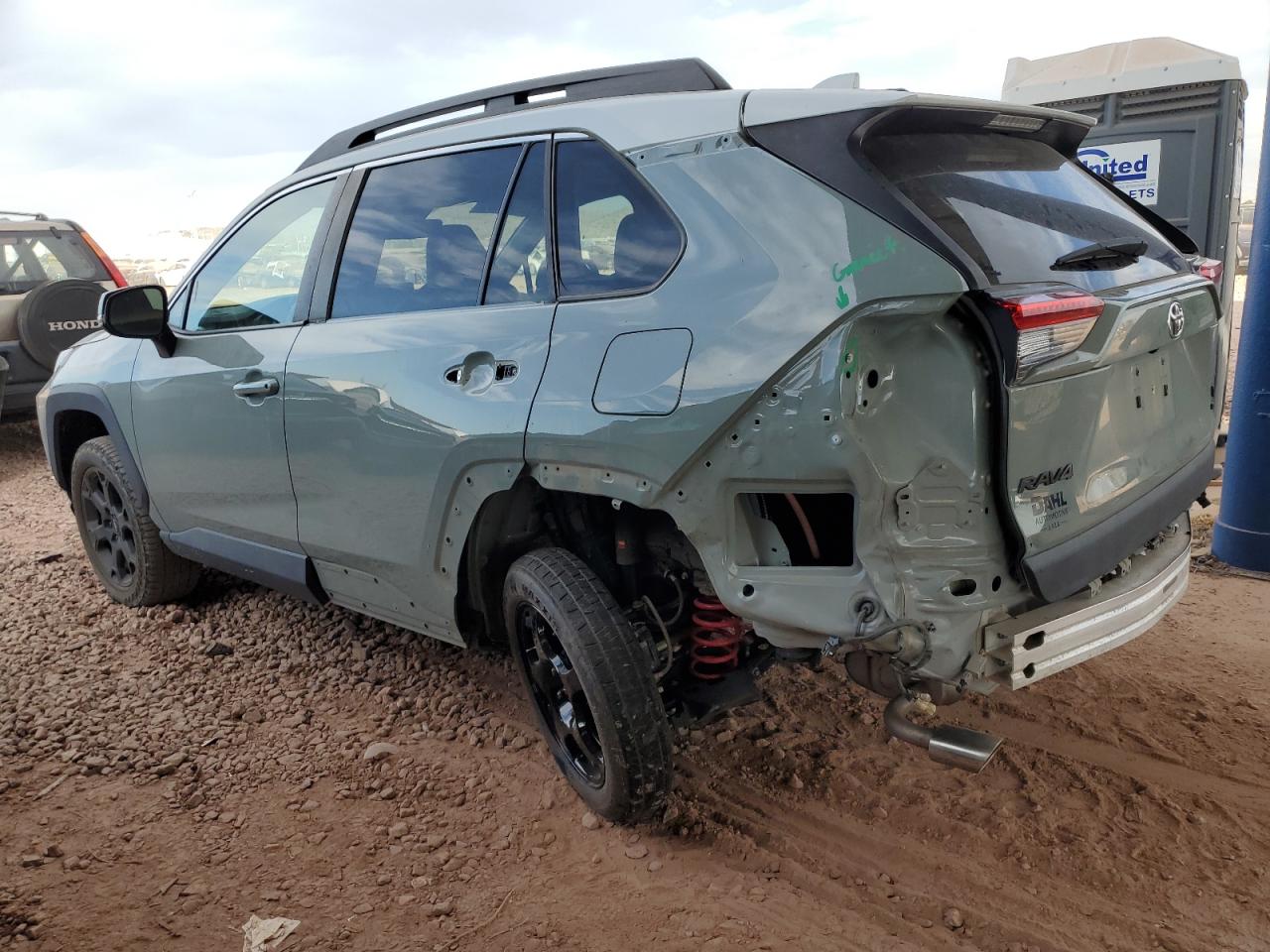 TOYOTA RAV4 ADVENTURE