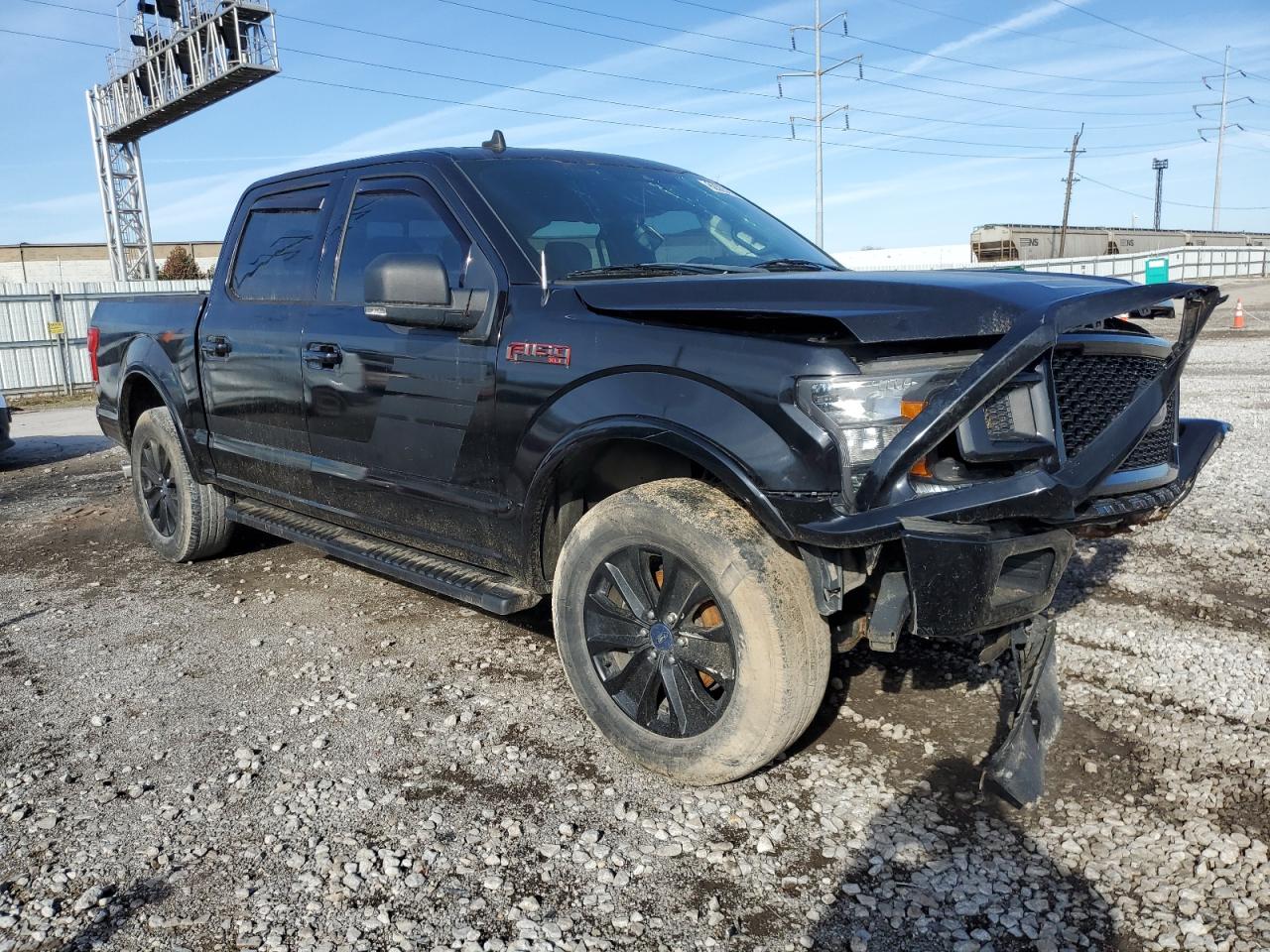 Lot #3303574948 2019 FORD F150 SUPER