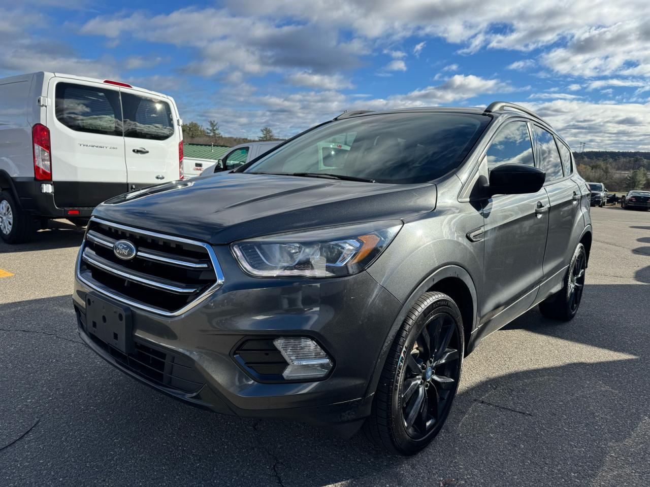 FORD ESCAPE SE