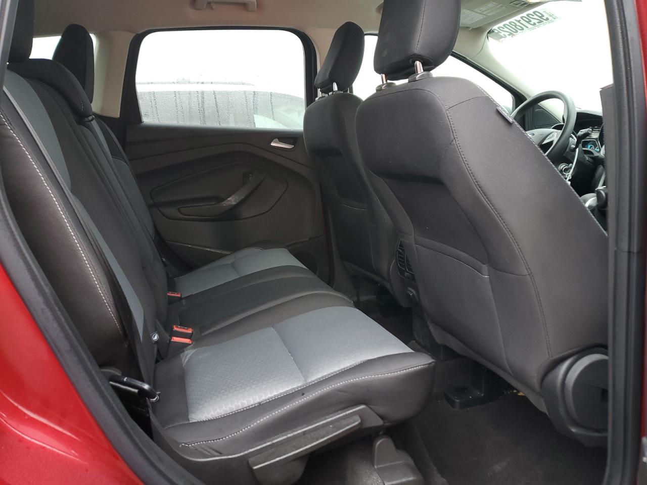 FORD ESCAPE SE