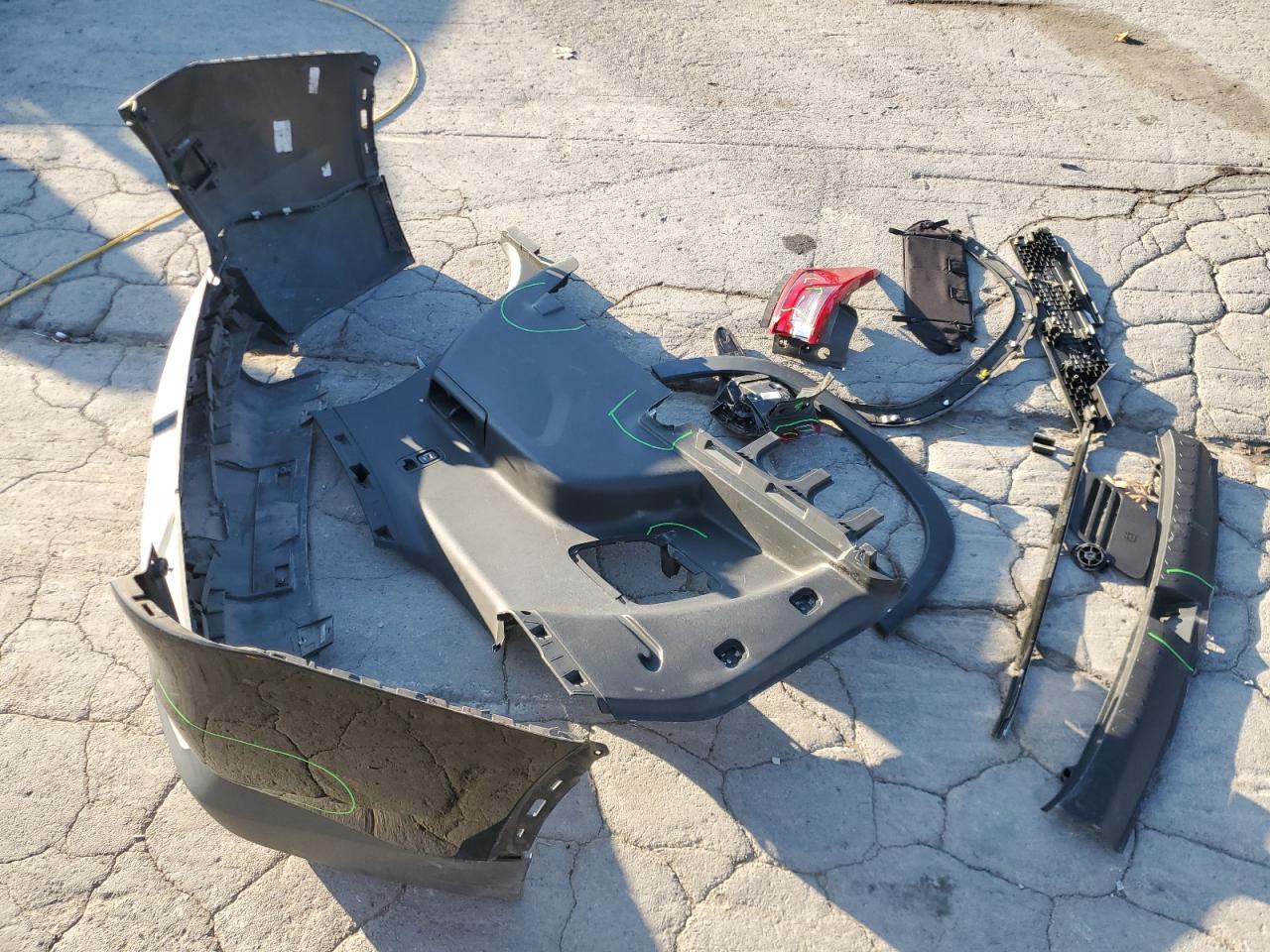 Lot #3311655241 2021 CHEVROLET TRAVERSE L