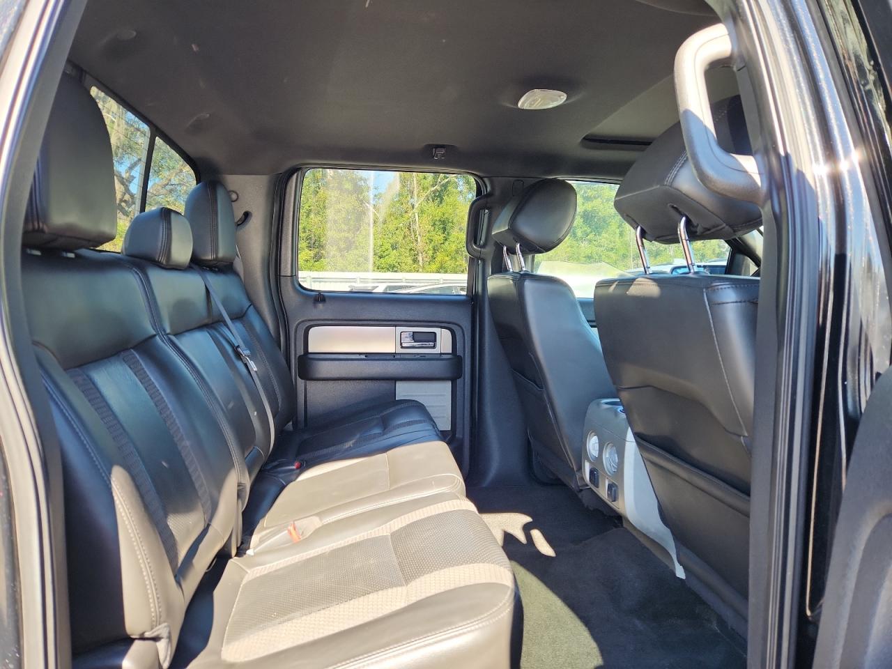 FORD F-150 SVT RAPTOR