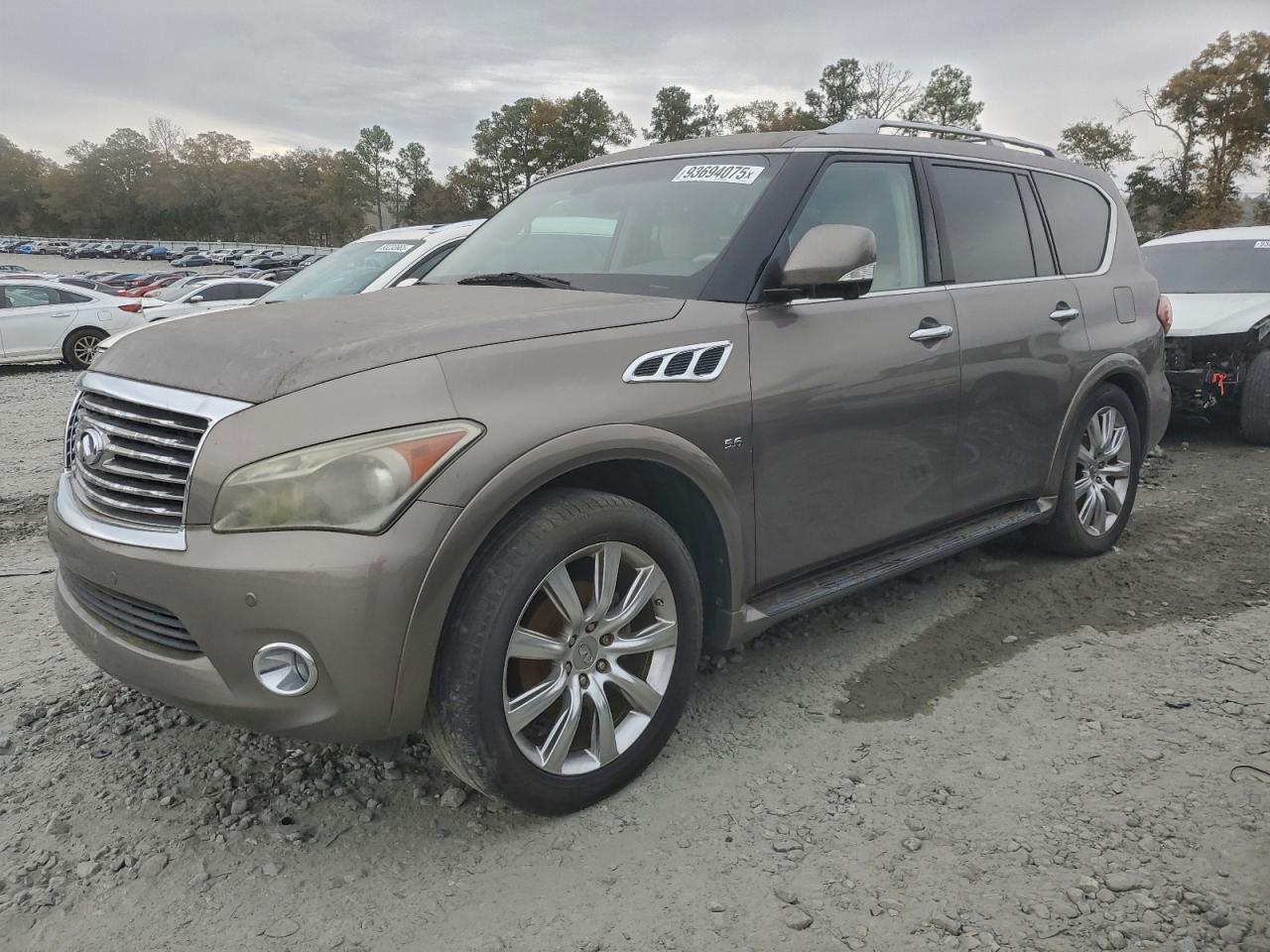 INFINITI QX80