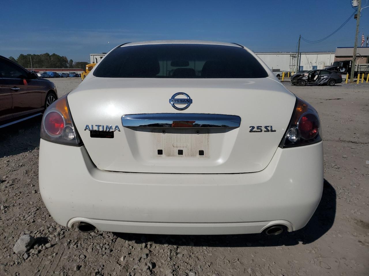 NISSAN ALTIMA BASE
