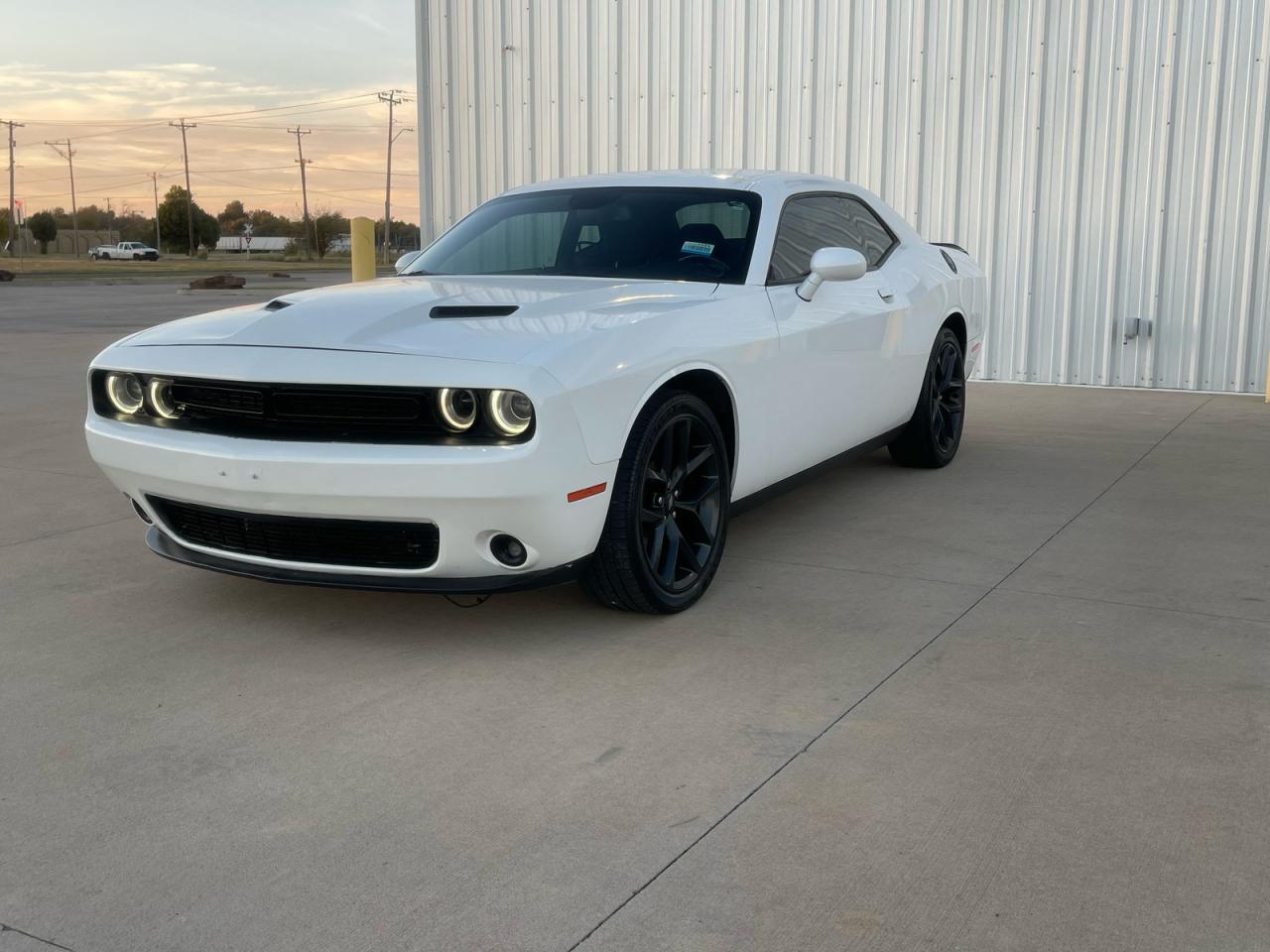 DODGE CHALLENGER SXT