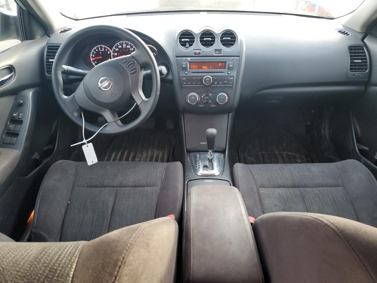 NISSAN ALTIMA BASE