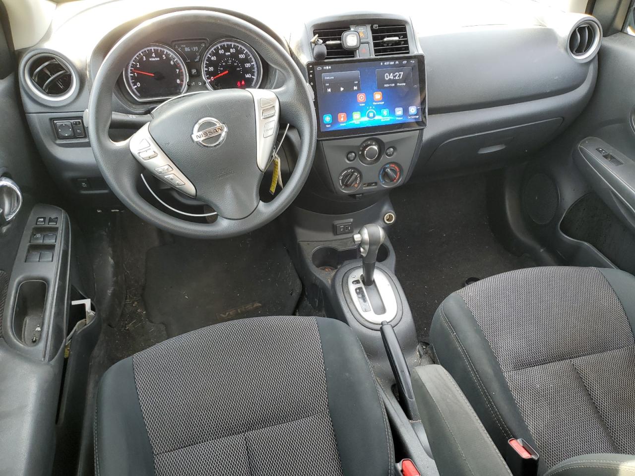NISSAN VERSA S