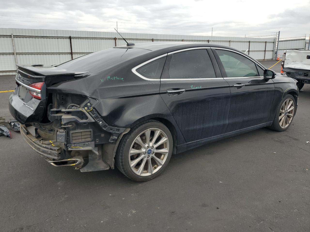 FORD FUSION TITANIUM