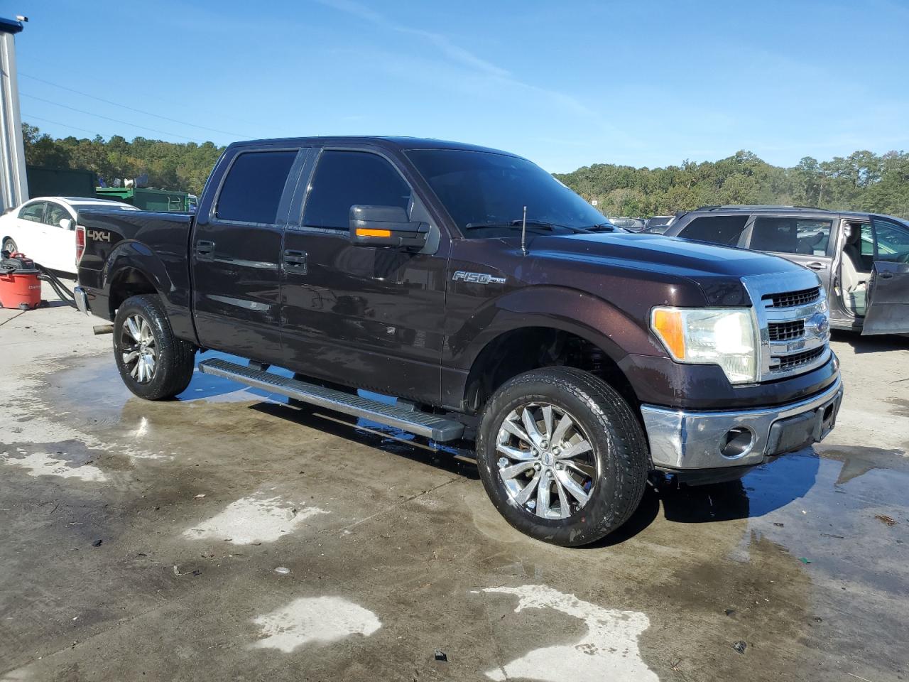 FORD F-150 SUPERCREW