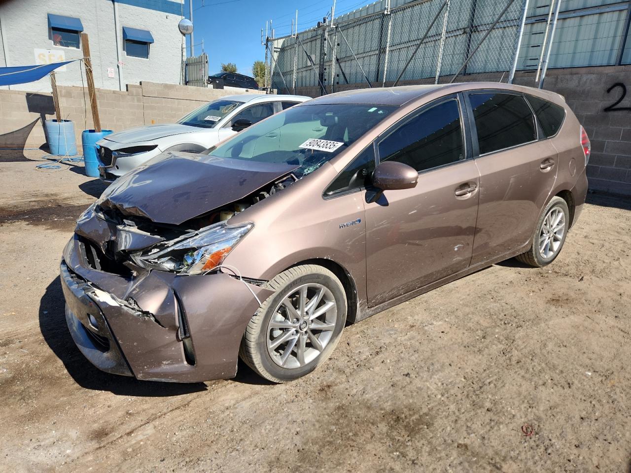 TOYOTA PRIUS V