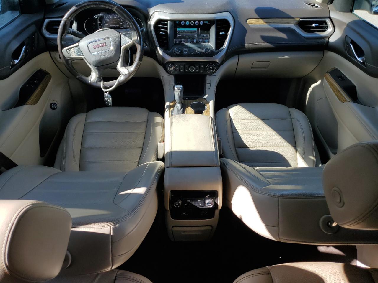 GMC ACADIA DENALI