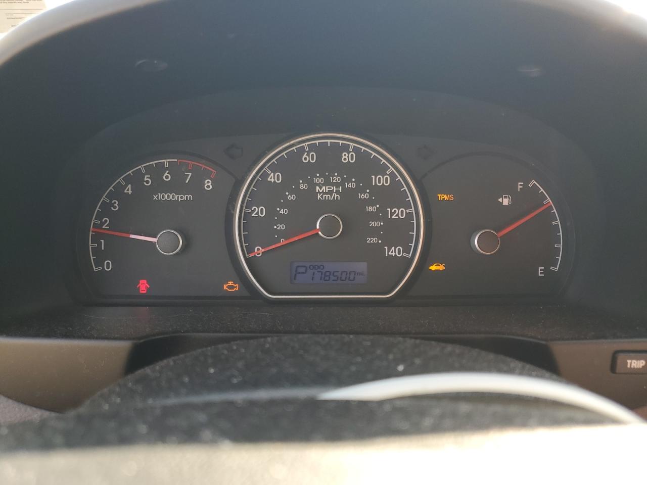 HYUNDAI ELANTRA BLUE